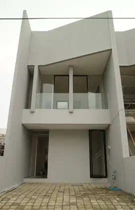 ‼️READY 2 UNIT‼️RUMAH GRAHA GREEN GARDEN DIAN ISTANA WIYUNG GRAHA