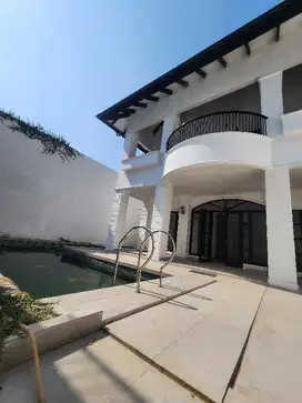 Rumah Permata Hijau