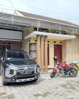 Rumah bagus cluster siap huni gedongan colomadu