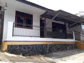 Rumah di Pd Benda Pamulang Tangsel harga terjangkau