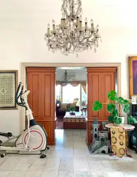DIJUAL CEPAT RUMAH MEWAH HITUNG TANAH DI MENTENG JAKPUS