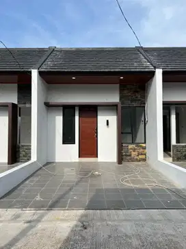 RUMAH BARU DIJUAL DEKAT PINTU TOL KUKUSAN DAN KAMPUS UI STRATEGIS
