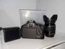 Canon 600D Lensa Fix Canon