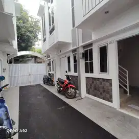 DIJUAL RUMAH MURAH 2 LANTAI DI CIPINANG MUARA