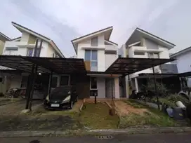 Rumah 2 Lantai Siap Huni di Verdant Ville BSD