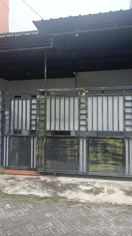 Rumah 2 Lantai Di Royal Paka Residence Surabaya
