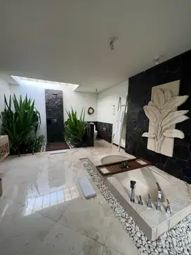VILLA DALAM KOMPLEKS TERPADU DI PANTAI PURNAMA, GIANYAR - BALI
