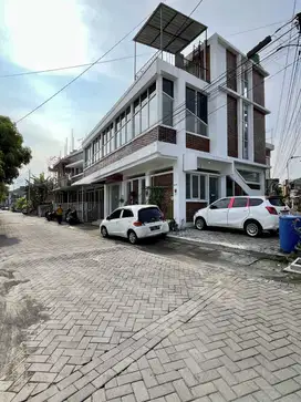 Kost exclusive 13 kamar full Penghuni dekat kampus UPN & STIE YKPN