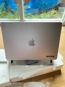 MACBOOK AIR 16/285 Garansi 2025 ibox