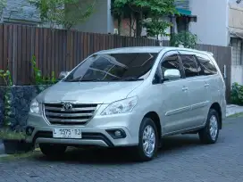 Grand Innova 2014 bensin matic 2.0 / Innova Barong / Innova matic