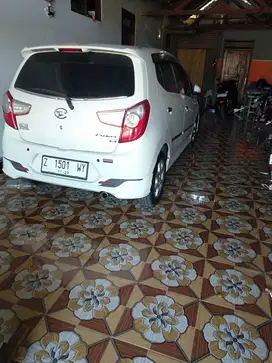Dijual Daihatsu Ayla 2017 tipe x elegan facelift
