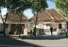 Jual cepat Rumah Colonial Heritage