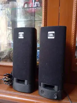 Speaker Aktif JBL Platinum Series