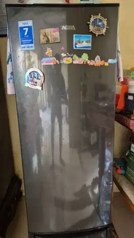 DIJUAL CEPAT KULKAS AQUA