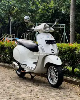 VESPA PRIMAVERA 150 3V 2014 TERMURAH