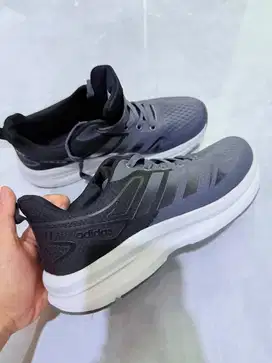 Sepatu adidas man running new