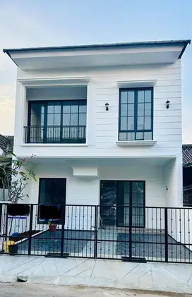 Jual Rumah Baru Mewah harga murah 2 tingkat turun harga strategis BSD