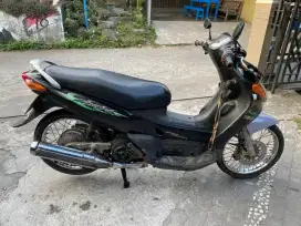 Nouvo lele THN 2002 plat B jakarta