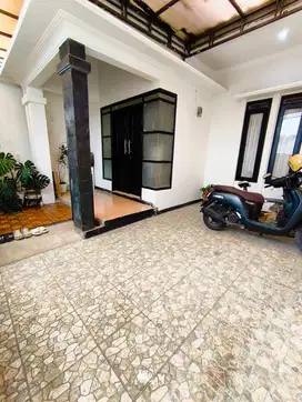 Dijual rumah sangat terawat