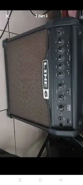 Gitar listrik dan ampli efek