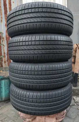 Ban Pirelli Scorpion 235/55 R19 (4pc)