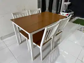Meja makan set bekas