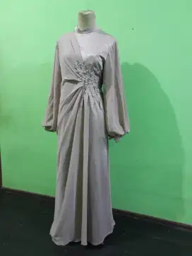 Dress mermaid nude cream