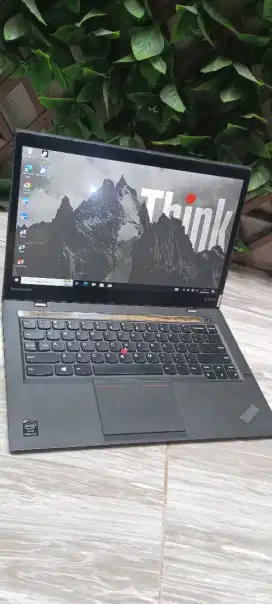 Lenovo thinkpad x1 carbon adaptive keyboard core i5 ram 8 GB ssd 256gb