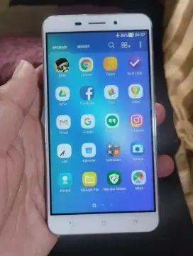 Asus zenfone 3 laser ram 4 32 4G