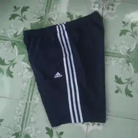 Celana pendek ADIDAS navy
