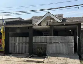 Rumah rapi siap huni di Villa mutiara gading 2 Bekasi
