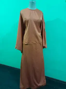 One set warna Terakota