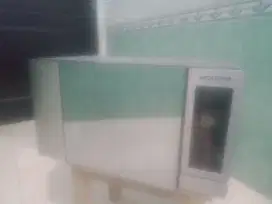Microwave modena model mg2502