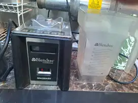 Blender blendtech space saver commercial blender