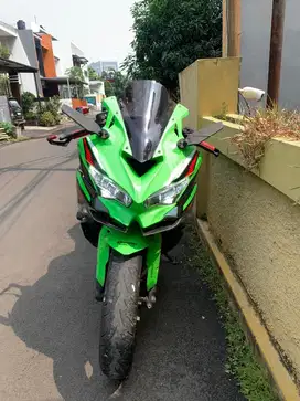 KAWASAKI ZX25R 2022