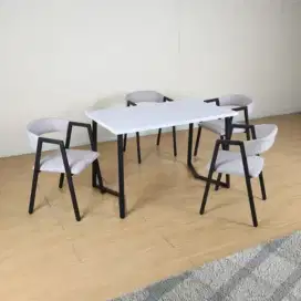 Meja makan set terbaru
