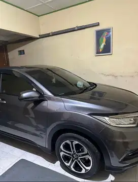 HRV SE Abu Metalik Tahun 2021