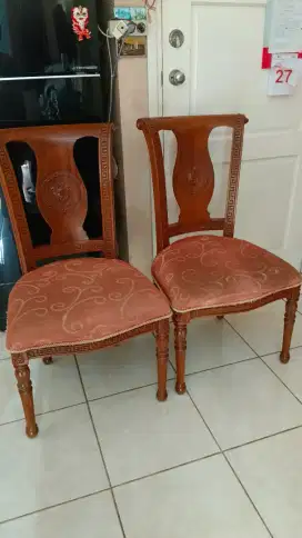 Kursi makan jati