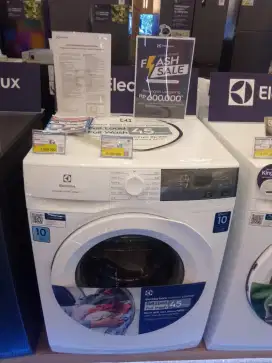 SPESIAL HARGA! MESIN CUCI ELECTROLUX