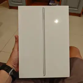 WTS iPad 9 BNIB, 64gb wifi only, titanium silver, garansi inter.