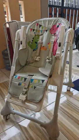 BABY CHAIR / KURSI MAKAN ANAK / BEKAS