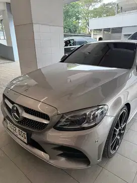 Mercedes-Benz C300 2020 Bensin