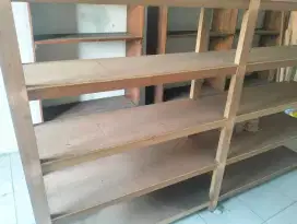 Jual Cepat Rak kayu panjang 5 susun ukuran 250 cm x 40 cm x 150 cm