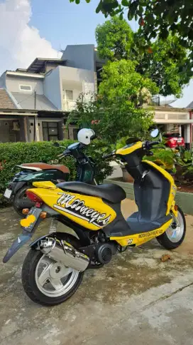 Sanex Hussar 2003/2tak Restorasi Full siapGazzTouring.Plat F ,tp minus