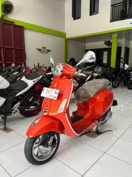 (SPM) Vespa Primavera 150 I-Get Abs 2022 Low km Orisinil