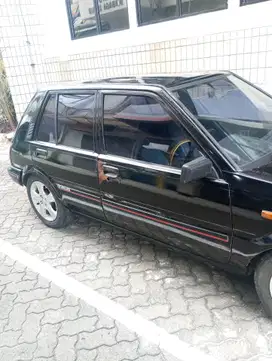 Daihatsu Charade 1990 Bensin