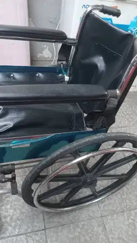 Kursi Roda Manual