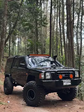 Ford Ranger spek overland bisa tukar tambah