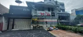 Disewa Ruang Usaha di Dago Bawah Lokasi Strategis Parkir Luas