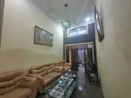 Beli Rumah Dapat Toko Grosir Produktif di Kota Cimahi